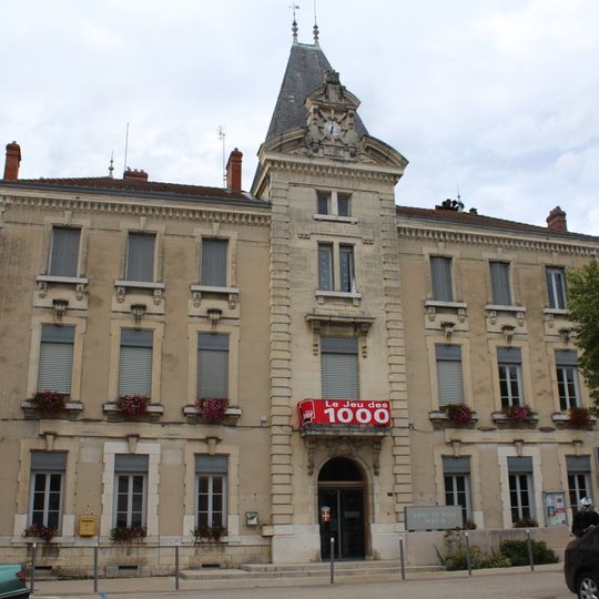 Town hall of Poncin
