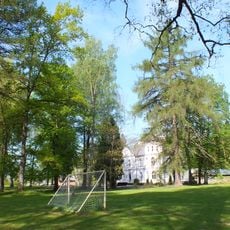 Baldones Baltās pils parks