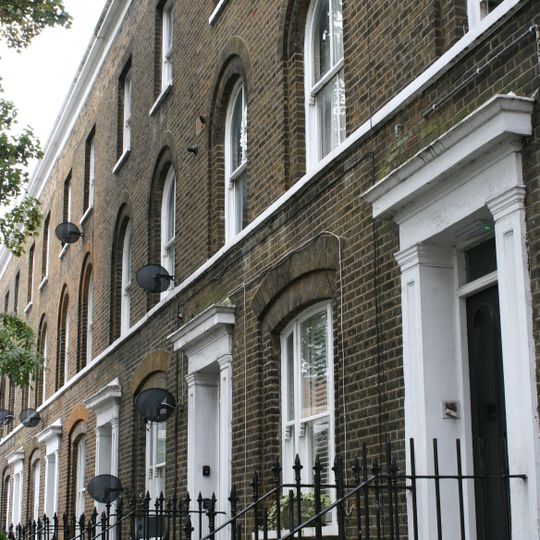 6-44, Campbell Road E3