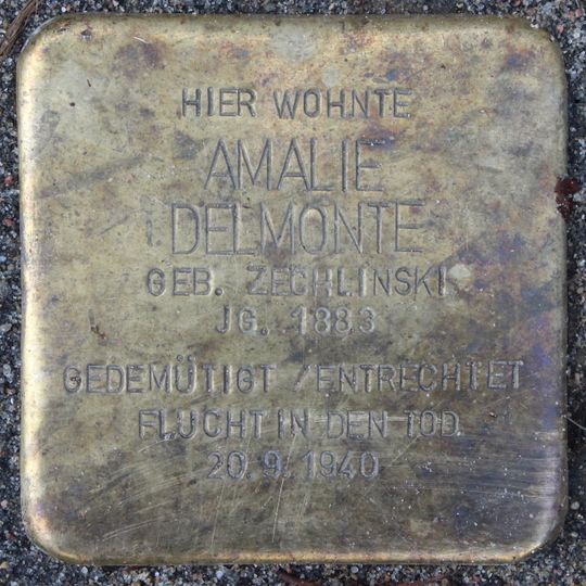 Stolperstein dedicated to Amalie Delmonte