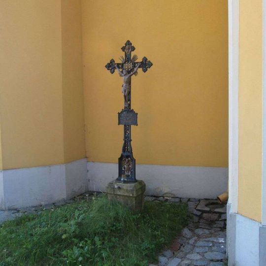 Kříž na paměť misie z roku 1938 u Strašic