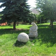 Socha Medvěda v Plané u ulice Na Příkopech