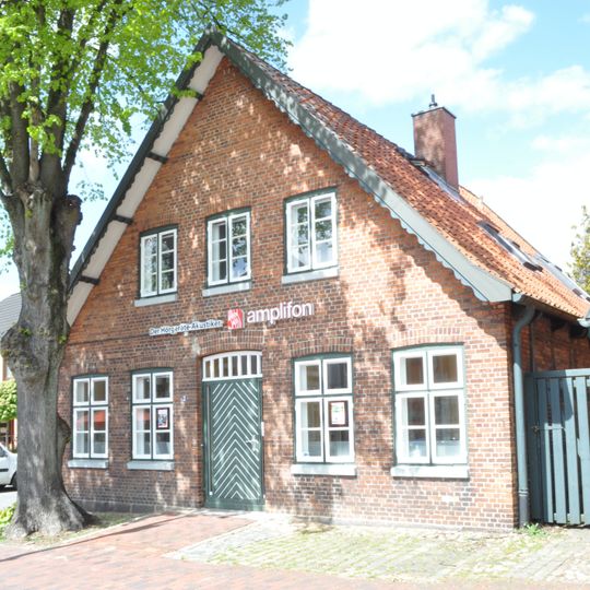 Wohn- und Geschäftshaus