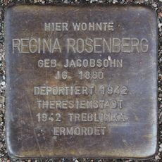 Stolperstein en memoria de Regina Rosenberg