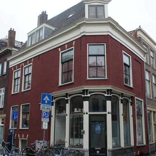 Hogewoerd 96, Leiden