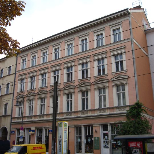 Mietshaus Kastanienallee 83