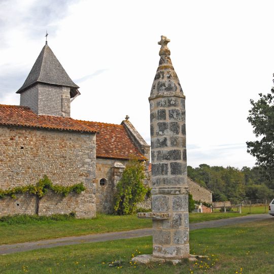 Lanterne des morts de Moussac