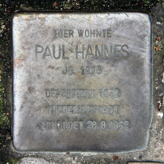 Stolperstein en memoria de Paul Hannes
