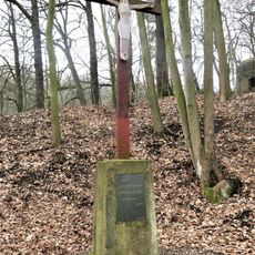 Kříž u silnice z Valtířova do Olešnice