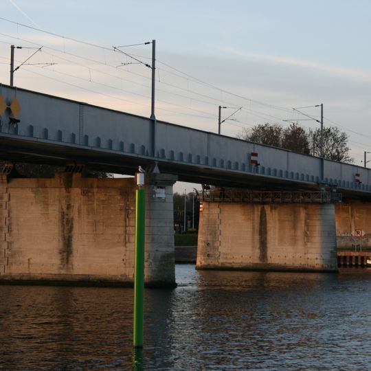 Pont ferroviaire de Conflans-Sainte-Honorine