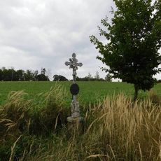 Kříž západně od Vřesníku