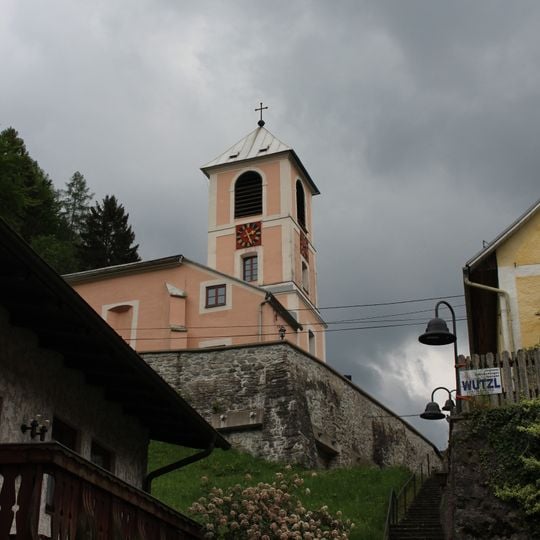 Kath. Pfarrkirche hl. Katharina und Friedhof