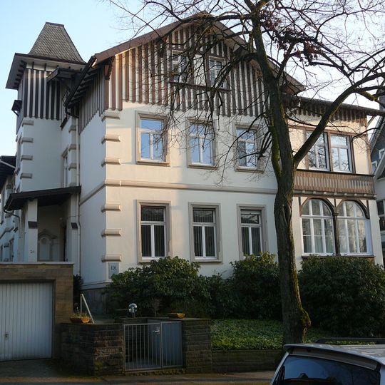 Kaiser-Wilhelm-Allee 24