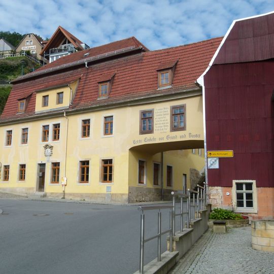 Inn in open development, with annex Karl-Marx-Platz 1