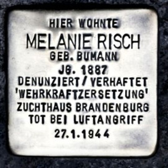 Stolperstein en memoria de Melanie Risch