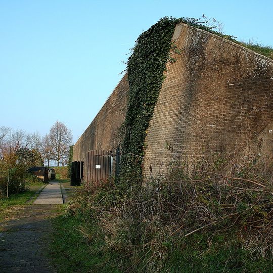 Werk aan de Korte Uitweg: kazerne A