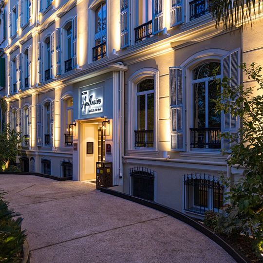 Hôtel Apollinaire Nice