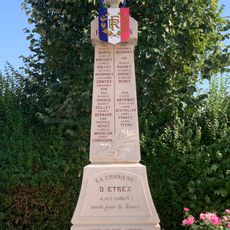 War memorial of Étrez