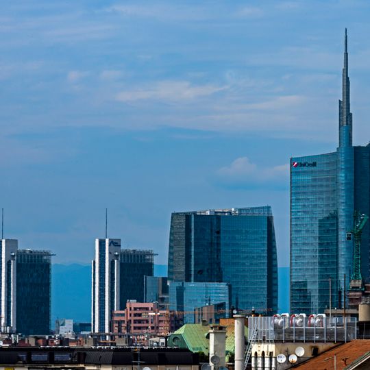 UniCredit Tower