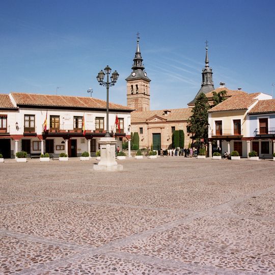 Conjunto Histórico de la plaza de Segovia y la Iglesia Parroquial de Nuestra Señora de la Asunción