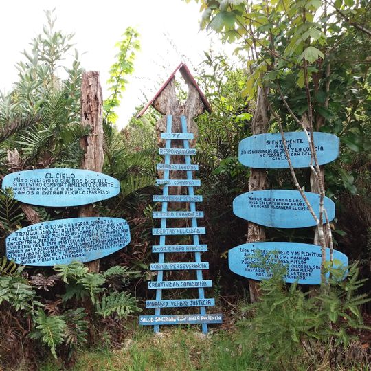 Ecological Park and Chiloe Mitológico