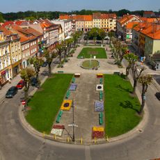 Stare miasto łącznie z murami obronnymi i obszarem 50 m na zewnątrz od murów
