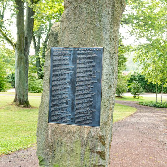 Pomník padlým v 1.světové válce v Jírových sadech v Nové Pace