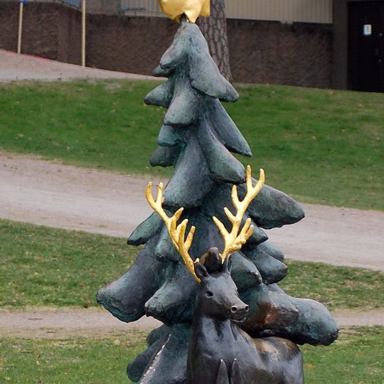 Under solen by Klara Kristalova