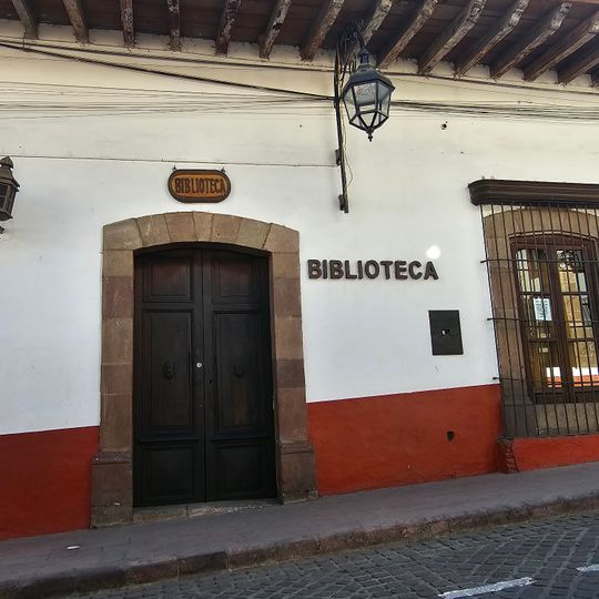 Museum Joaquin Arcadio Curroc Valle de Bravo