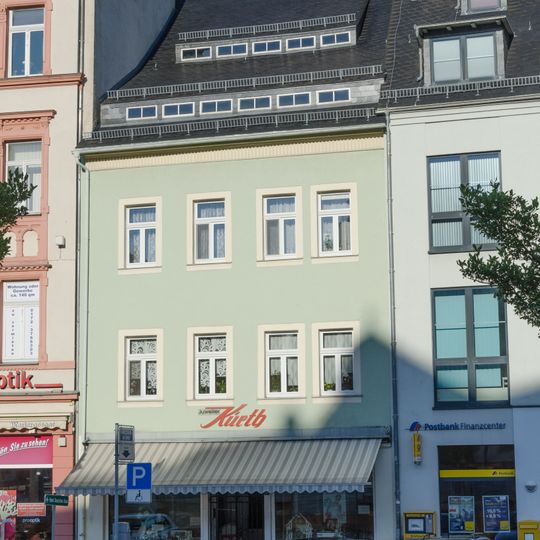 Wohnhaus in geschlossener Bebauung Markt 17