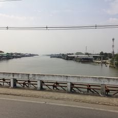 Khlong Sanphasamit