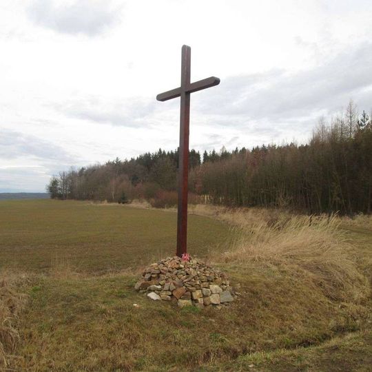 Kříž východně od Mokrouší