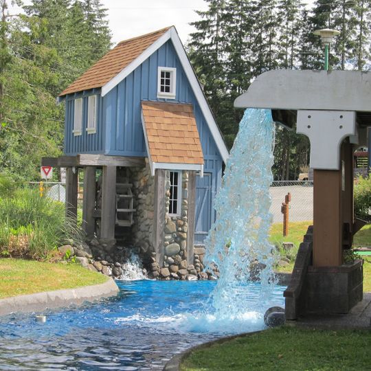 Miracle Beach Mini Golf