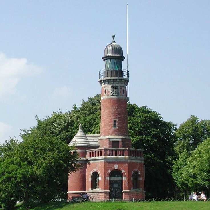 Kiel-Holtenau Lighthouse