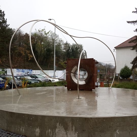 Sculpture in front of ÚJV Řež