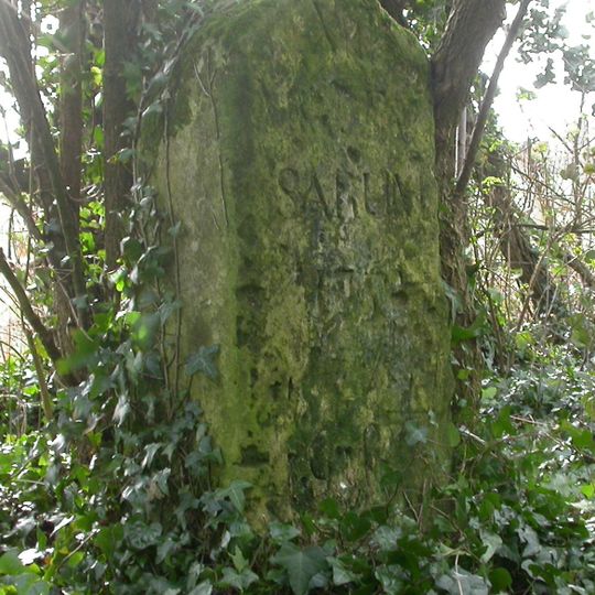 Milestone, Oxdrove, Fonthill Down