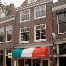 Roode Steen 12, Hoorn