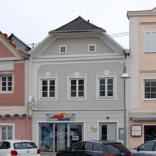 Stadtplatz 7