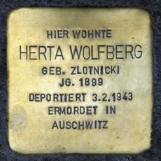 Stolperstein en memoria de Herta Wolfberg