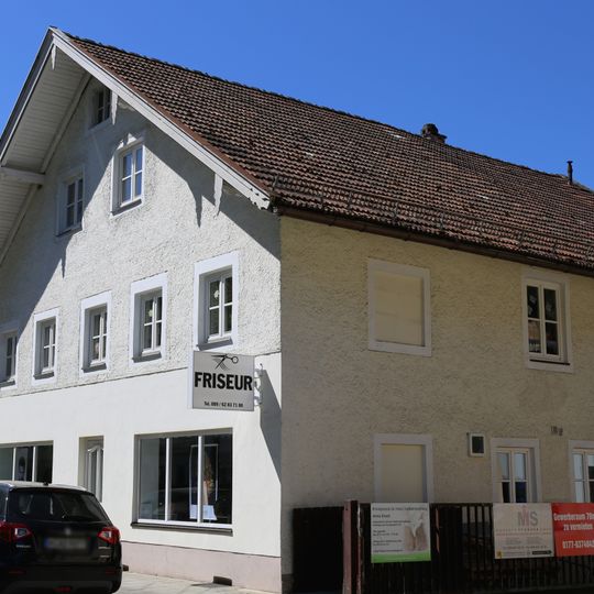Ehemaliges Bauernhaus