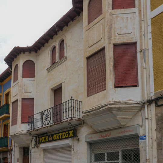 Casa Burgos 4