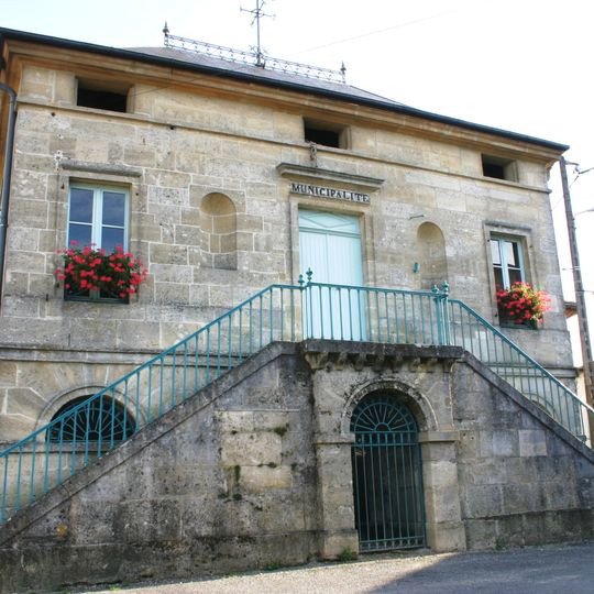 Mairie-lavoir de Mont-devant-Sassey