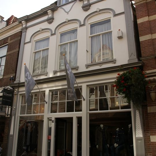 Pand onder 17e-eeuwse kap