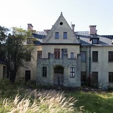 Palace in Jarnatów