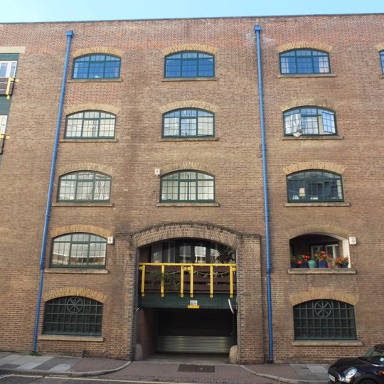 Prusom's Island Warehouse