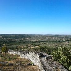 Castelo de Vila do Touro