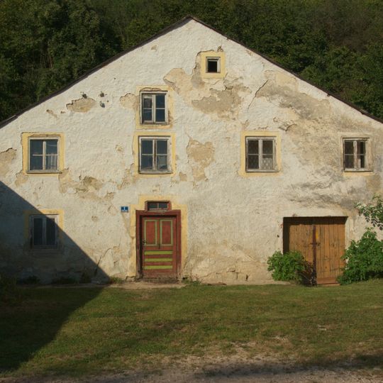 Kellergebäude eines Amtshofs des ehemaligen Benediktinerklosters Prüfening