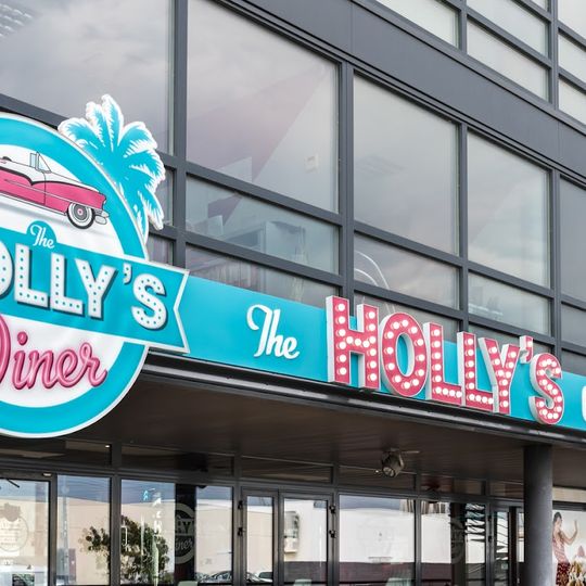 Holly's diner