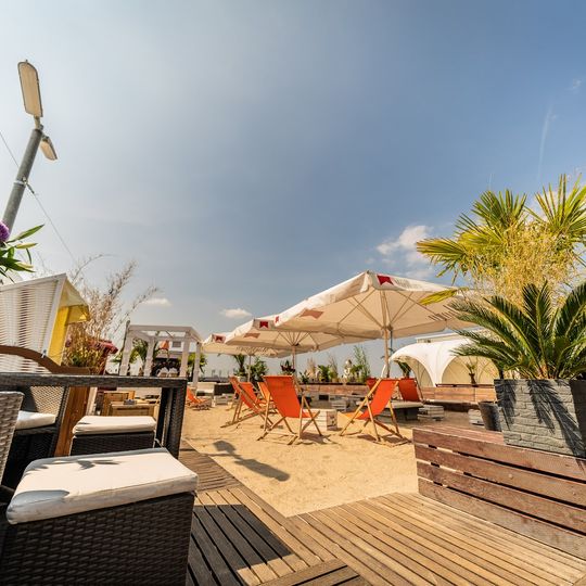 Deck5 Rooftop Beach Bar