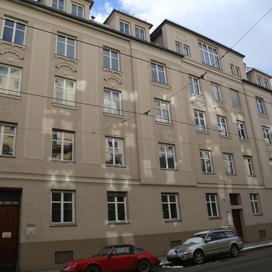 Mietshaus